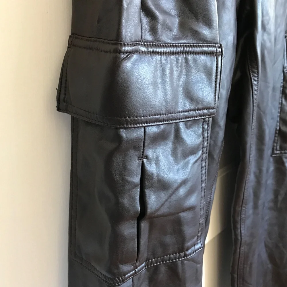 AMERICAN EAGLE Vegan Leather Stretch Cargo Pants Brown Women’s Plus Size 18